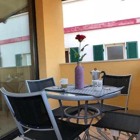 Desenzanoloft Square Loft & Lounge Lake View Downtown *